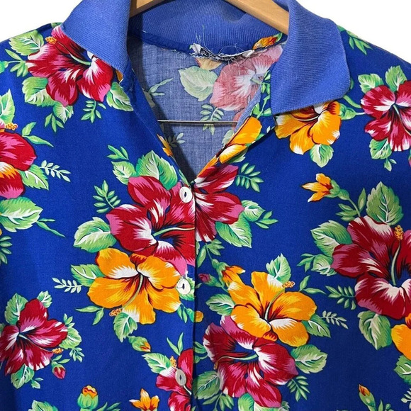 Impressions Tropical Button Up Shirt Short Sleeve Bright Floral Pattern Collared - Picture 3 of 7